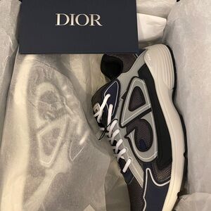 Dior Men's Black and Gray Sneakers